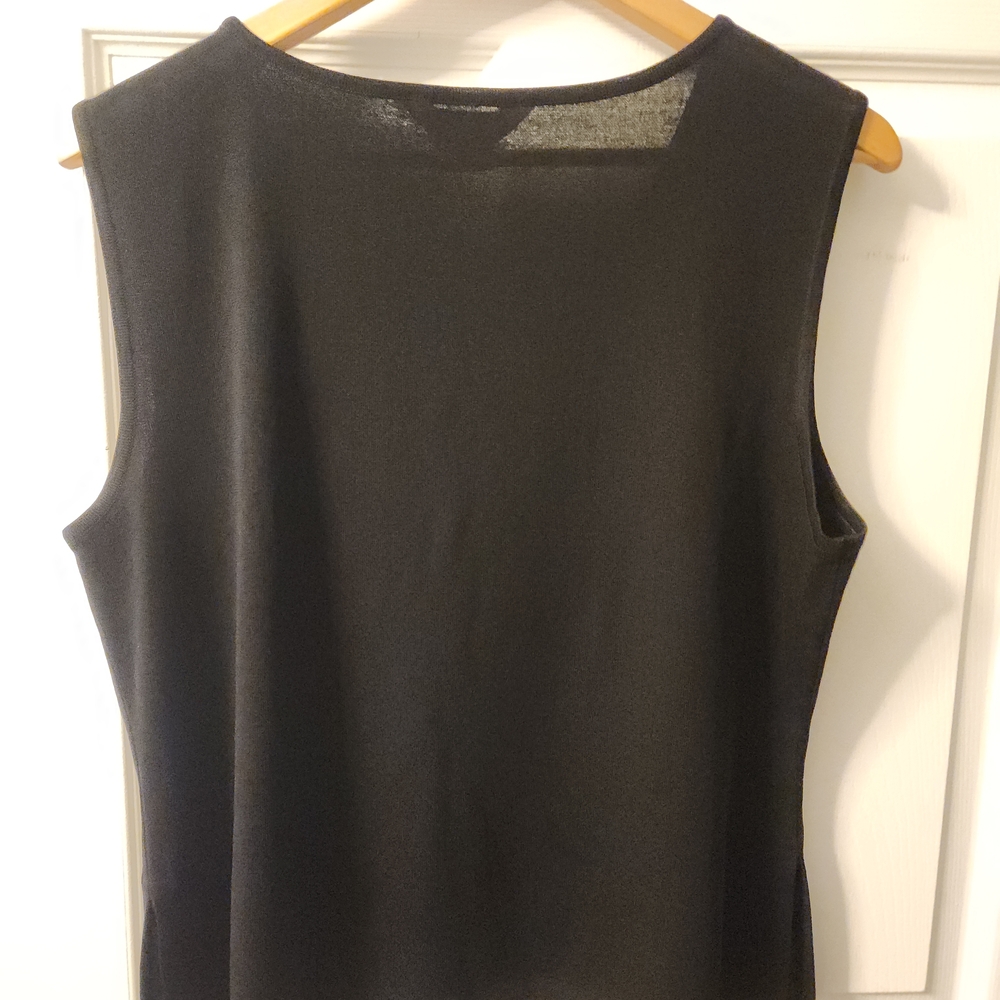 Misook Elegant Black Tank Top - Picture 2 of 5